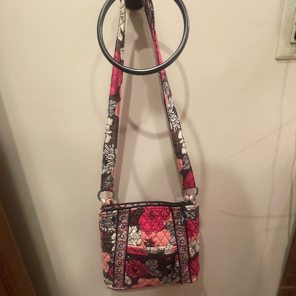 Mocha Rouge Vera Bradley hipster crossbody